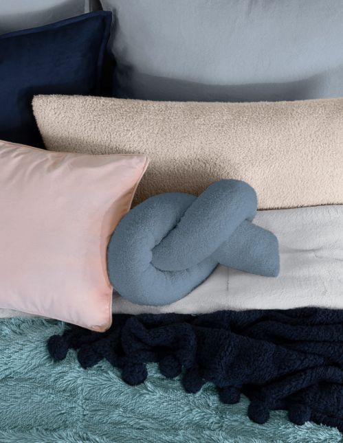 Cojin Decorativo Nudo