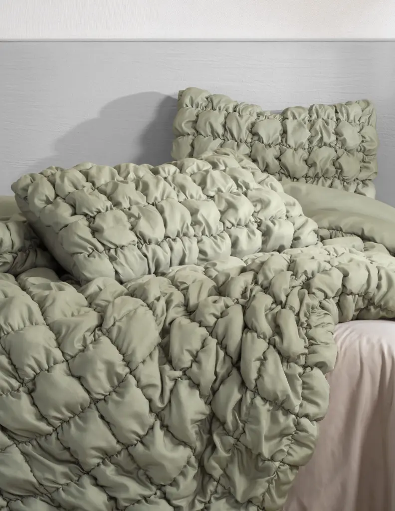 7 Esquimal-Luxus-Militar-03.webp