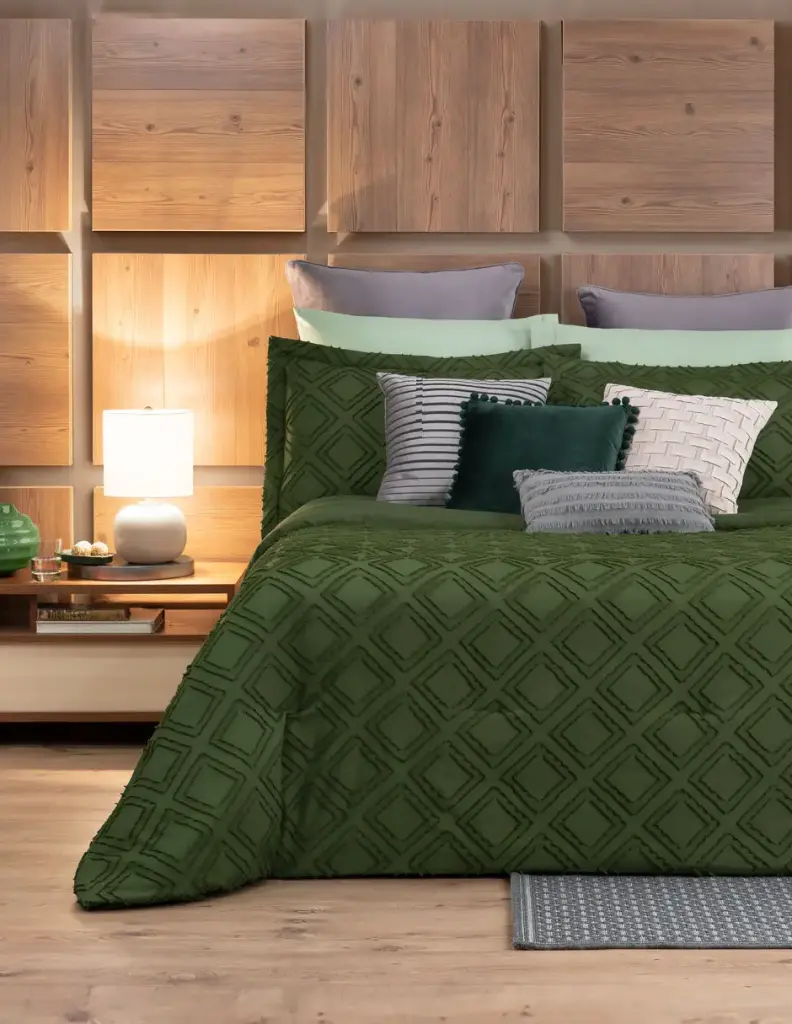 EDREDÓN LUXUS CON HILOS ENTRESACADOS