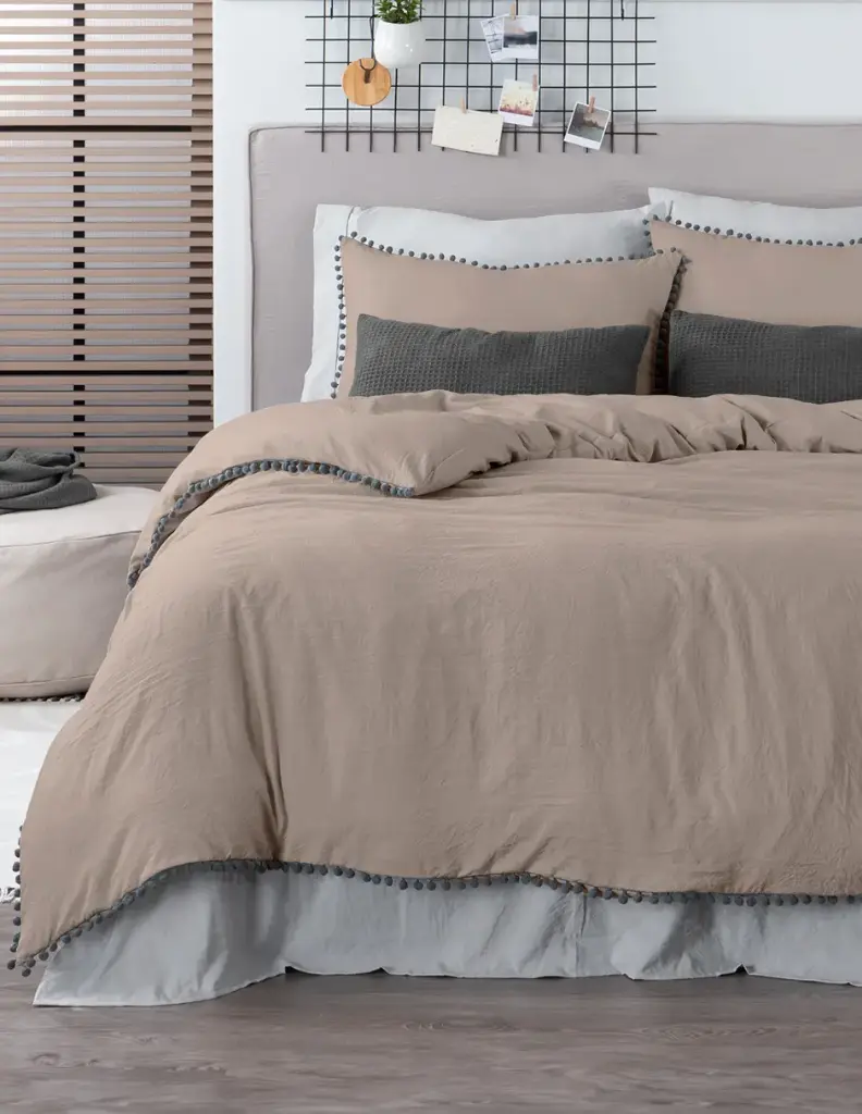 FUNDA DUVET POMPONES