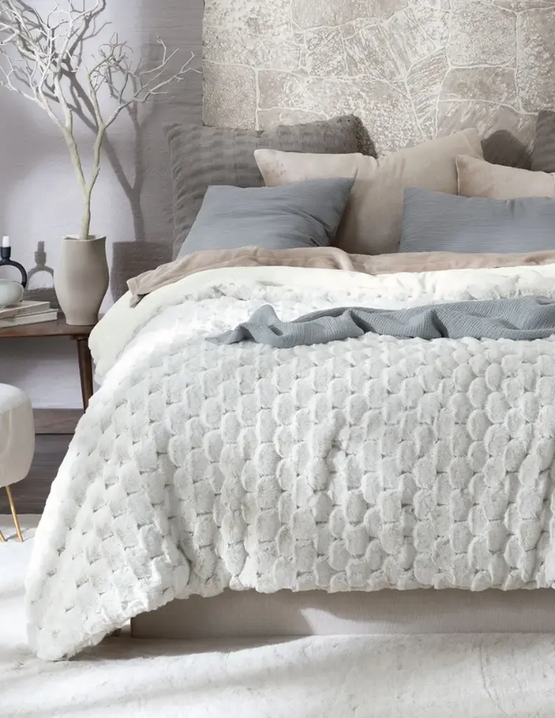 EDREDÓN LUXUS 3D TIPO PIEL Y REVERSO FLANNEL