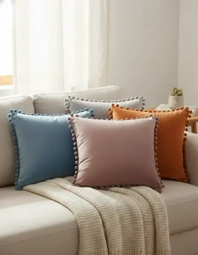 [PM0196674] COJÍN CON POMPONES